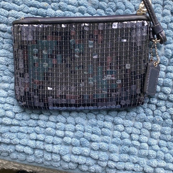 Coach EUC Occassion Small Sequin Wristlet - Picture 2 of 9